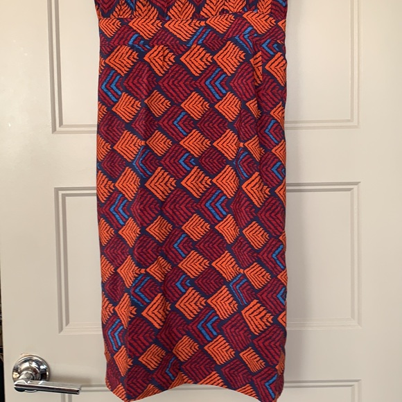 The Podolls Wrap Dress - Picture 6 of 9